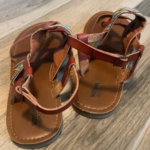 Mossimo Brown Aztec Boho Thong Sandals - Size 9 - Picture 5 of 5